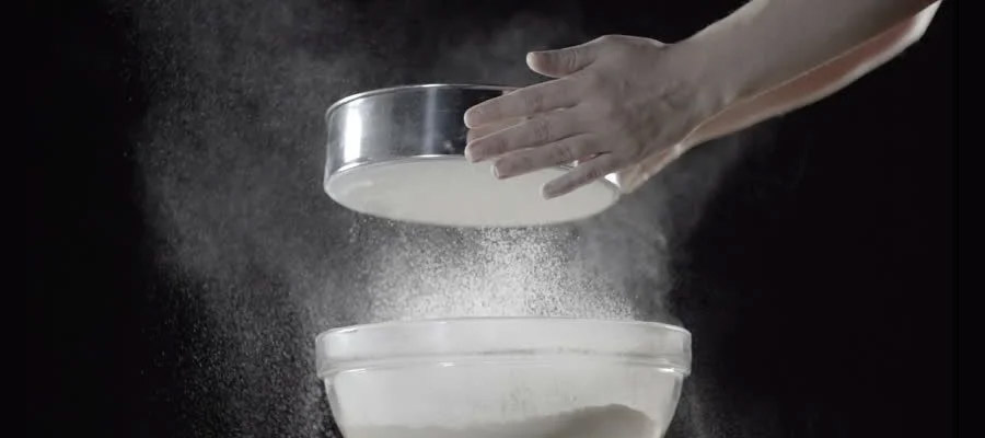 sifter, sifting flour